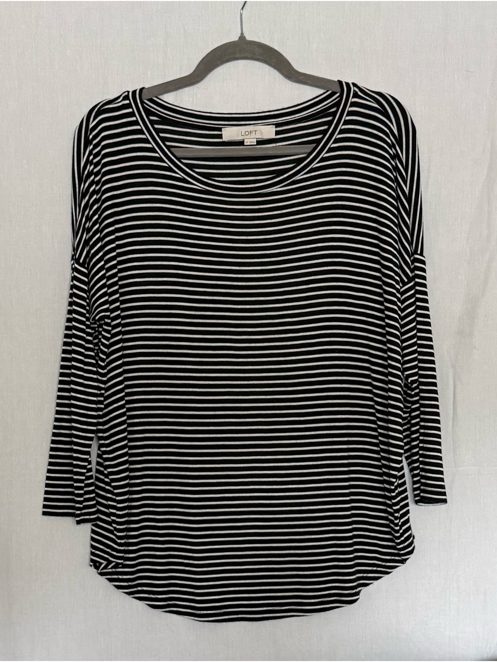 LOFT Black & White Striped Jersey Knit Rayon Spandex Soft Top 3/4 Sleeve M